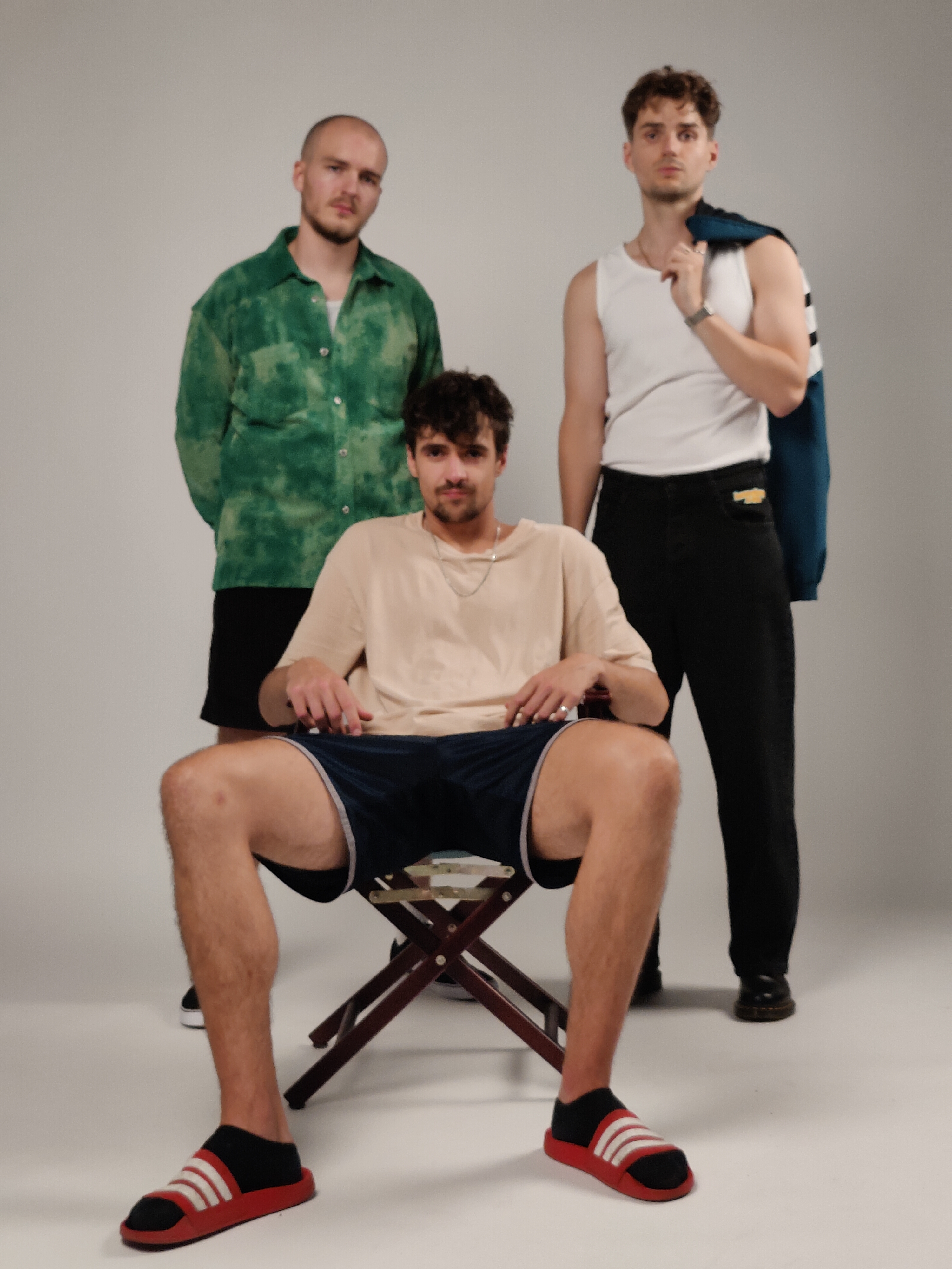 Hold It Down – BTS 16:9 B